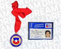 29   -  HUGO RUBIO'S COLLECTION | 1996 COLO-COLO | PLAYER ID + CHAMPION MEDAL