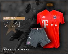 63   -  ARTURO VIDAL | 2016 BAYERN MUNCHEN | TRAINING WORN KIT