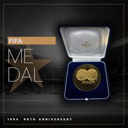 118   -  FIFA MEDAL | 1994  90th ANNIVERSARY | IN BOX