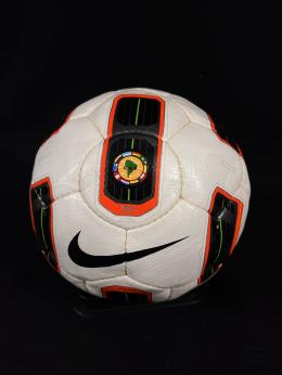 82   -  OFFICIAL BALL OMB | SOUTH AMERICAN CUP 2011 | MATCH WORN