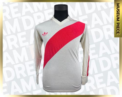 2   -  ENZO FRANCESCOLI #9 | 1983 RIVER PLATE | MATCH WORN