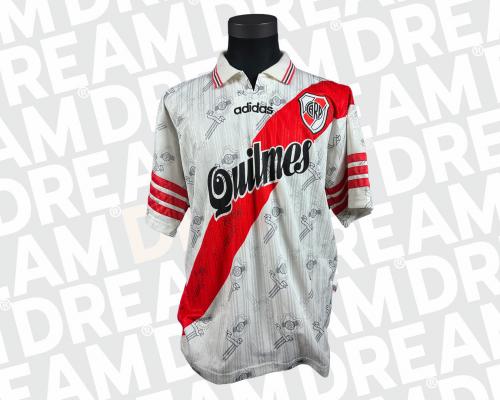 1   -  HECTOR ENRIQUE'S COLLECTION | ENZO FRANCESCOLI #9 | 1997 RIVER PLATE | MATCH WORN