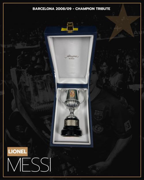 104   -  BARCELONA | 2008/09  COPA DEL REY | PLAYER TROPHY