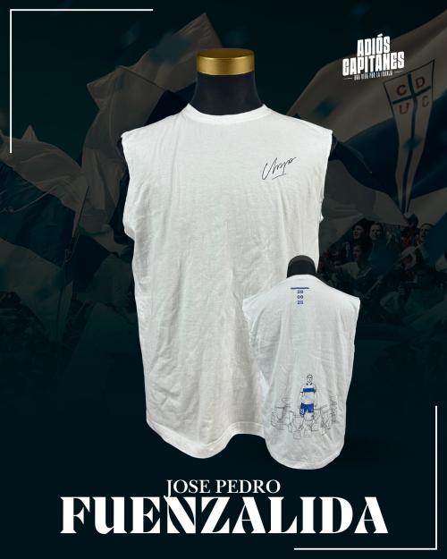 6   -  JOSÉ PEDRO FUENZALIDA #19 | 2025 UC ADIOS CAPITANES | POLERA PERSONALIZADA PRIMERA CAPA | TRANSPIRADA Y FIRMADA