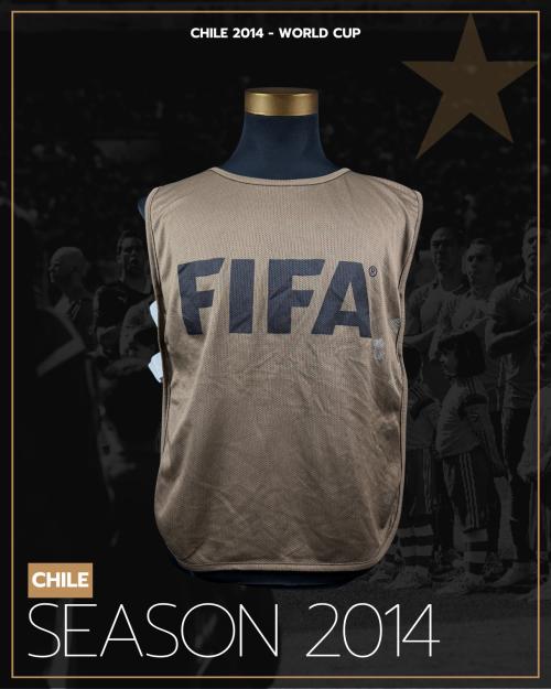 131   -  TEAM MEMBER SLEEVELESS BENCH BIB | 2014 CHILE WORLD CUP | KITMAN COLLECTION